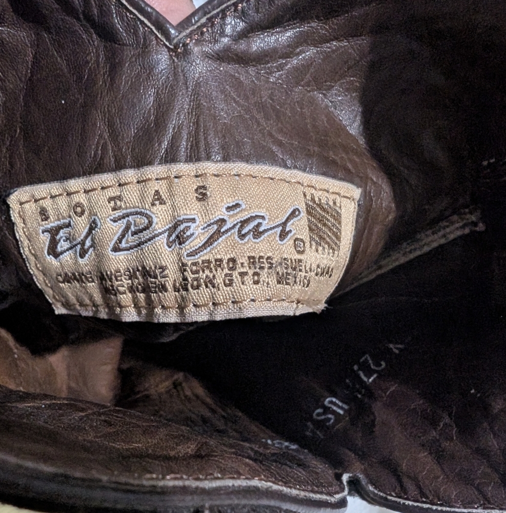 Boots - Picture 5 of 6